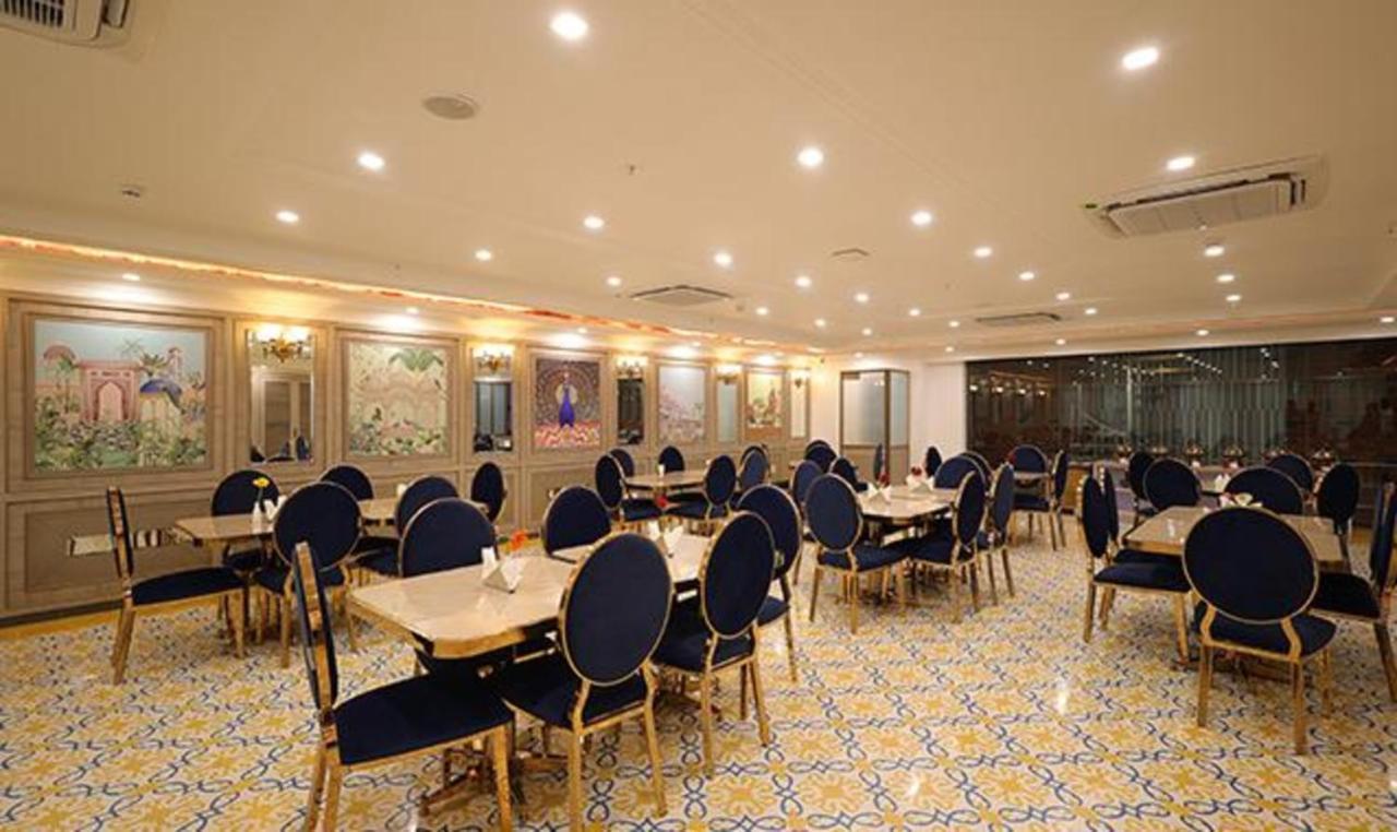 Fabhotel Prime Hampton By Ic'S โนอิดา ภายนอก รูปภาพ