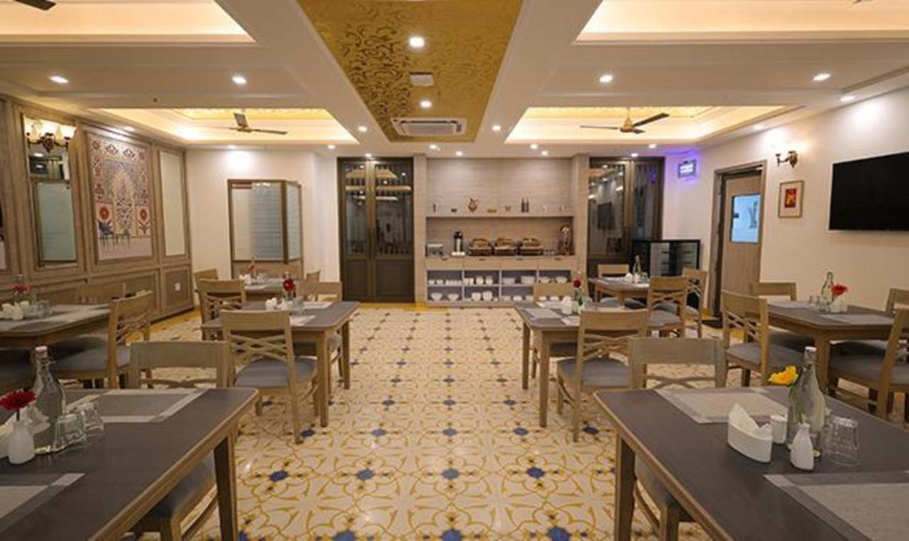 Fabhotel Prime Hampton By Ic'S โนอิดา ภายนอก รูปภาพ